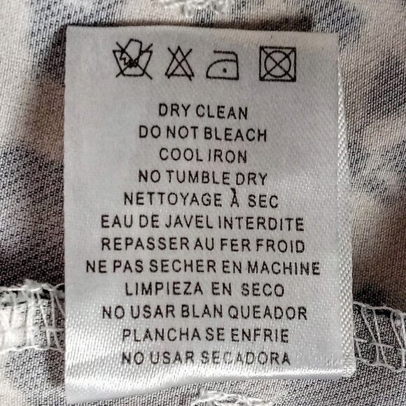 Miss Finch B&W Floral Print Crochet Trim Crop Top - Picture 6 of 6